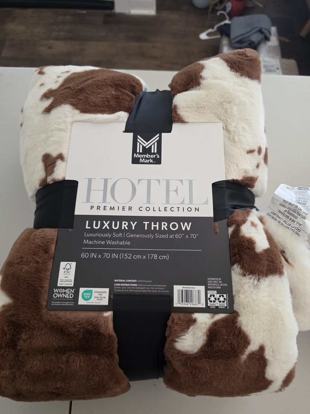 Member's Mark Hotel Premier Luxury Throw - Brown & Cream Cowhide